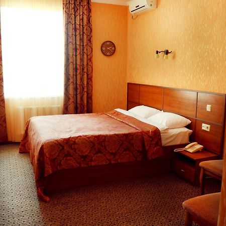 Hotel Dobrodiy 文尼察 外观 照片