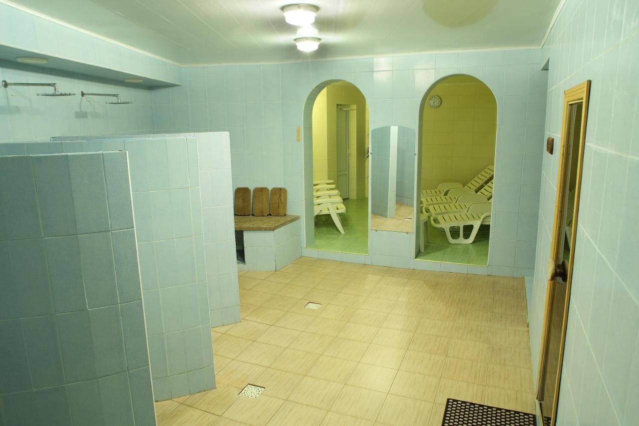 Hotel Dobrodiy 文尼察 外观 照片